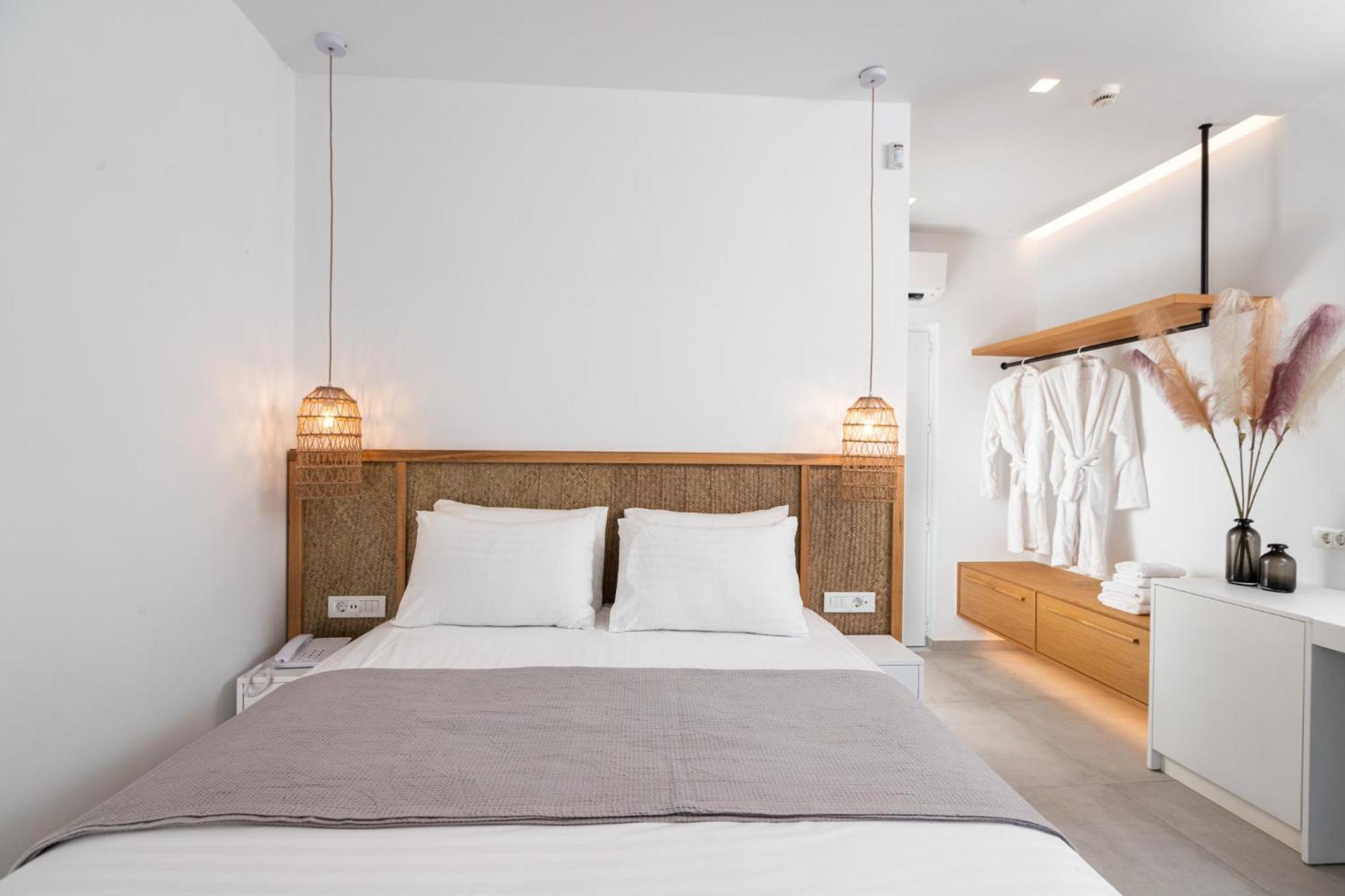 Myzith Luxury Suites Keri Exteriör bild