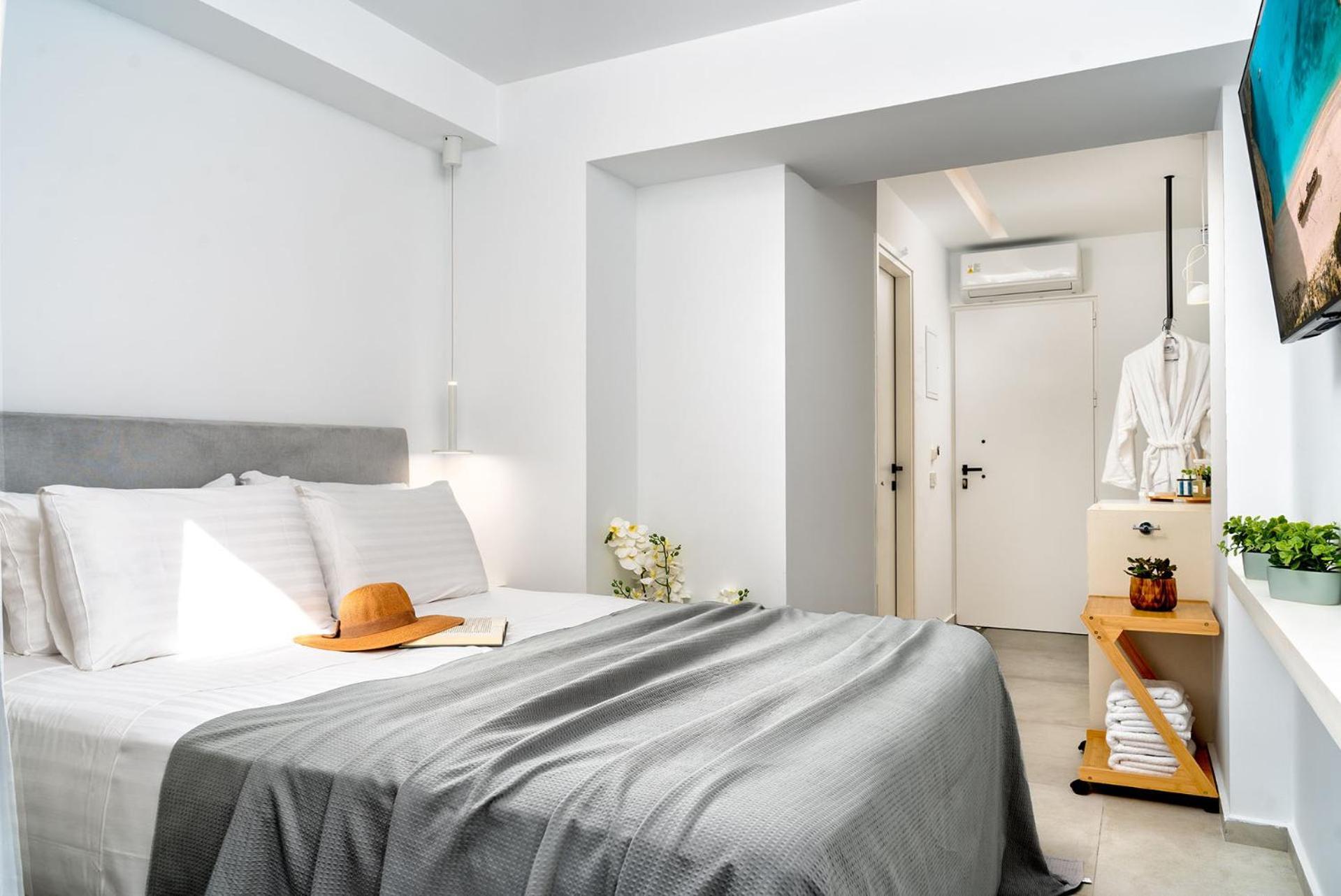 Myzith Luxury Suites Keri Exteriör bild