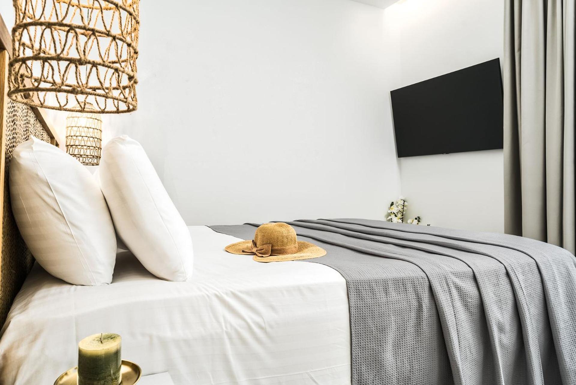 Myzith Luxury Suites Keri Exteriör bild