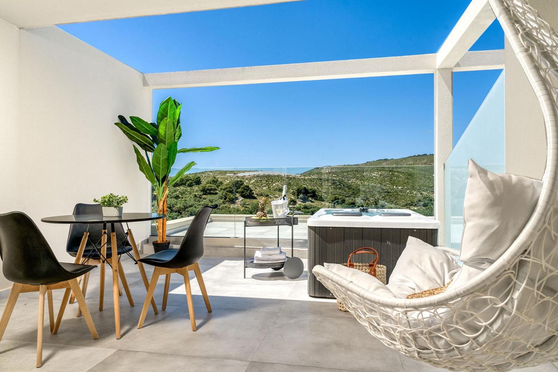 Myzith Luxury Suites Keri Exteriör bild