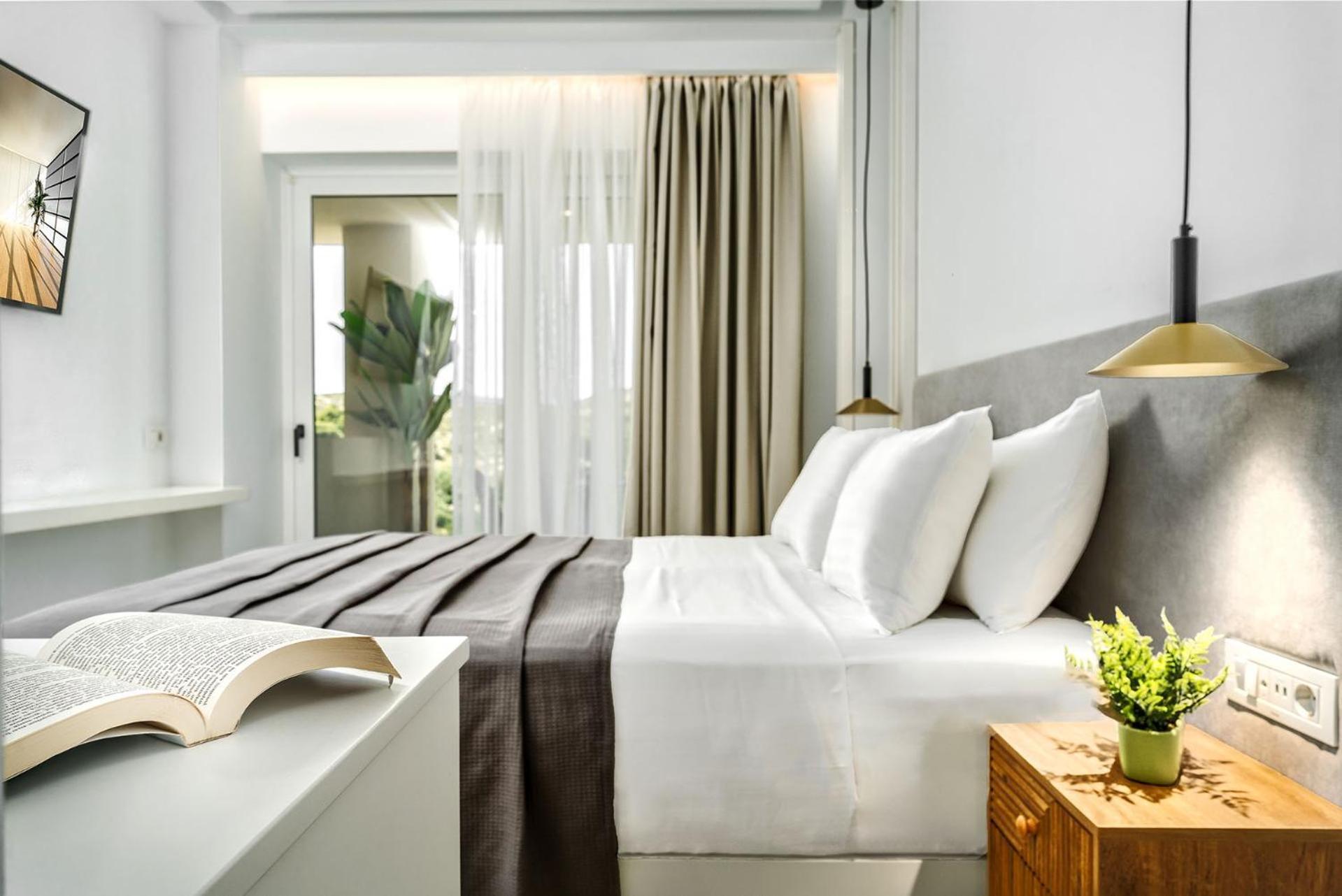 Myzith Luxury Suites Keri Exteriör bild