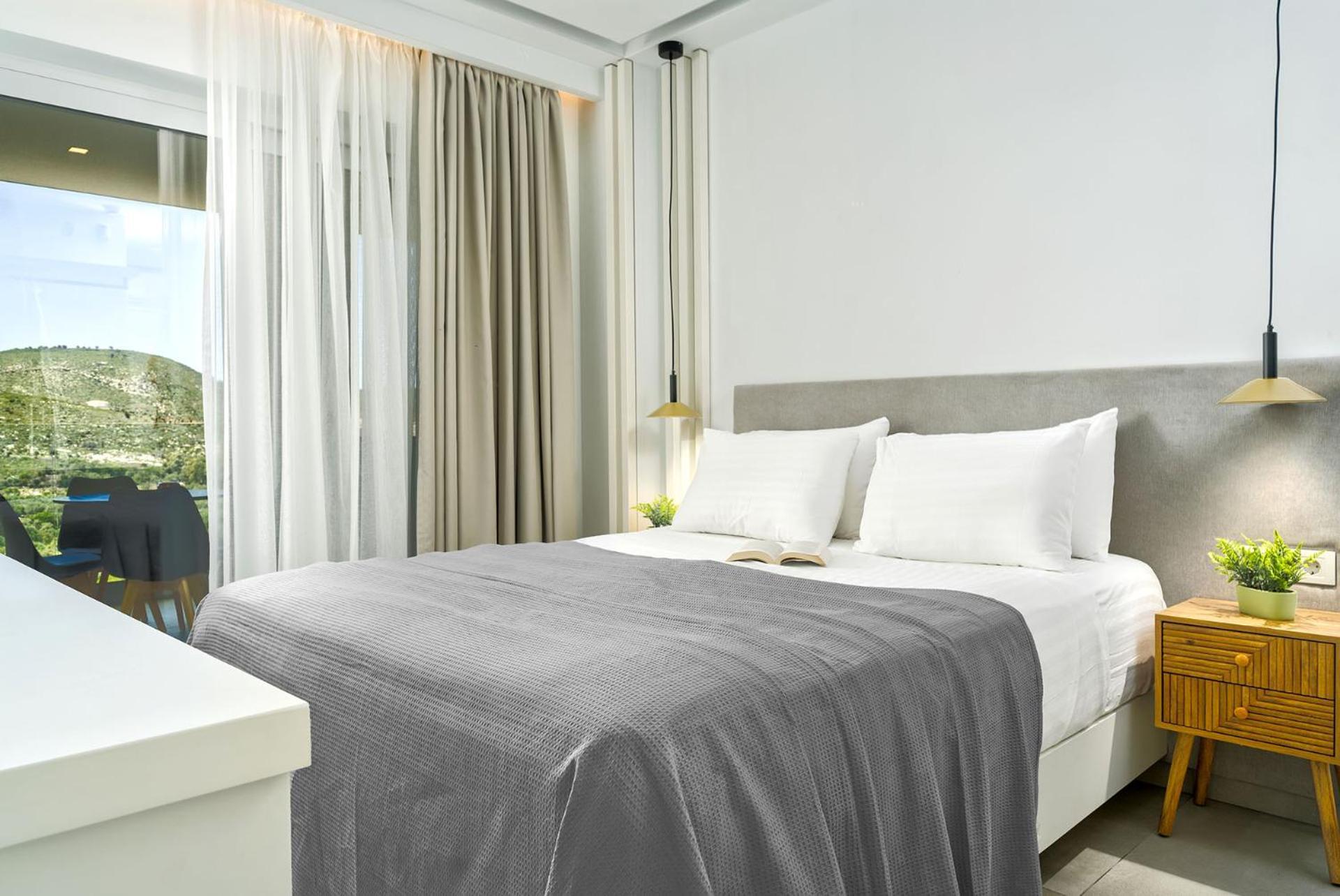 Myzith Luxury Suites Keri Exteriör bild