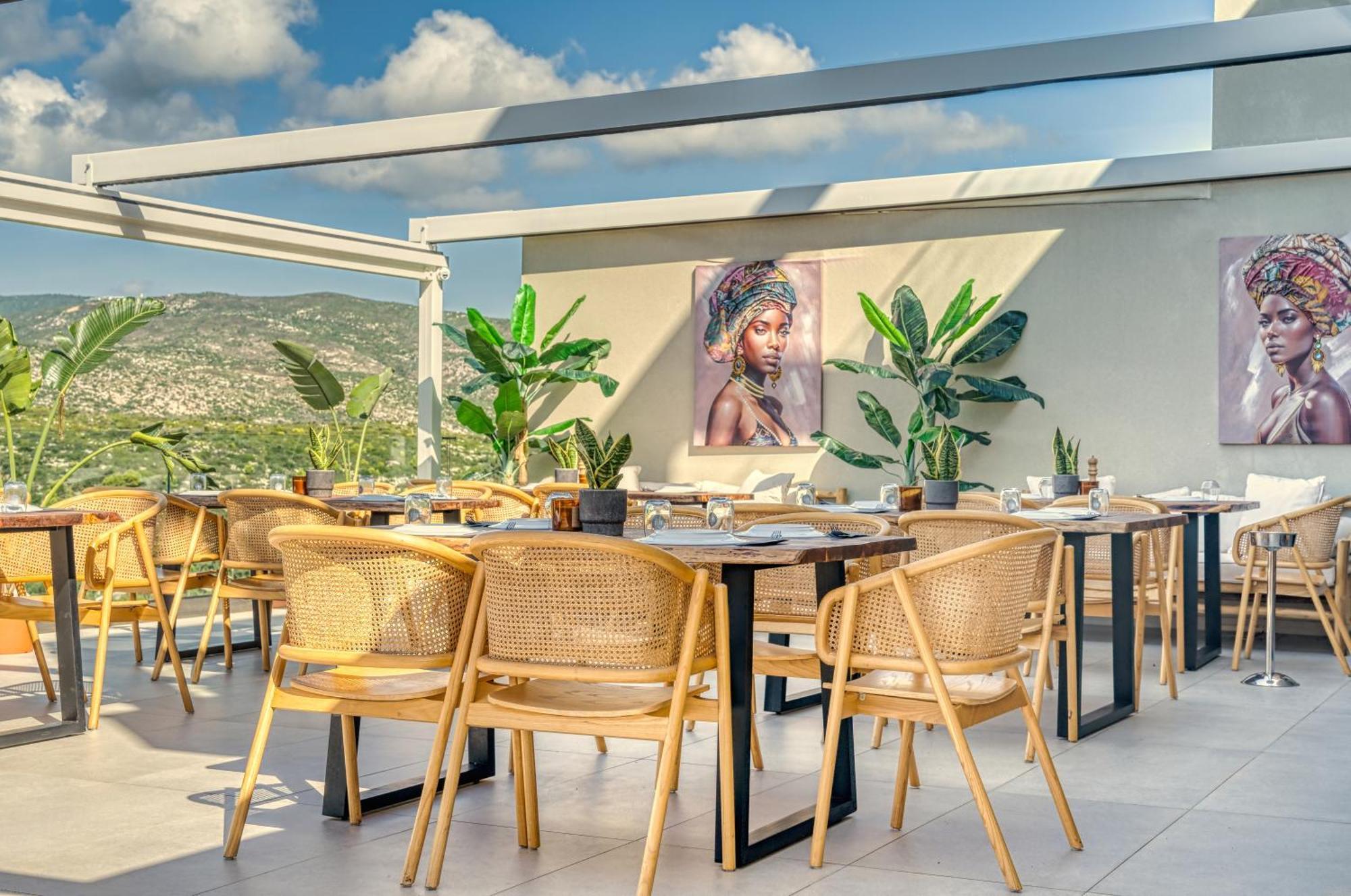 Myzith Luxury Suites Keri Exteriör bild